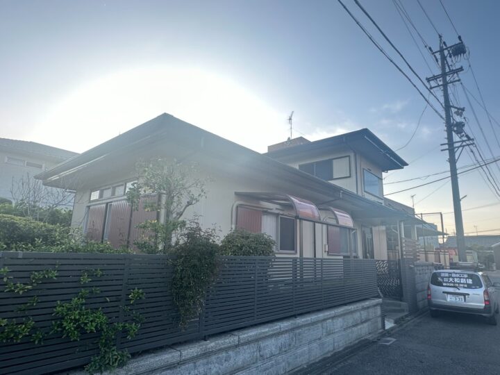 清須市E様宅で外壁塗装工事、屋根塗装工事を行いました。