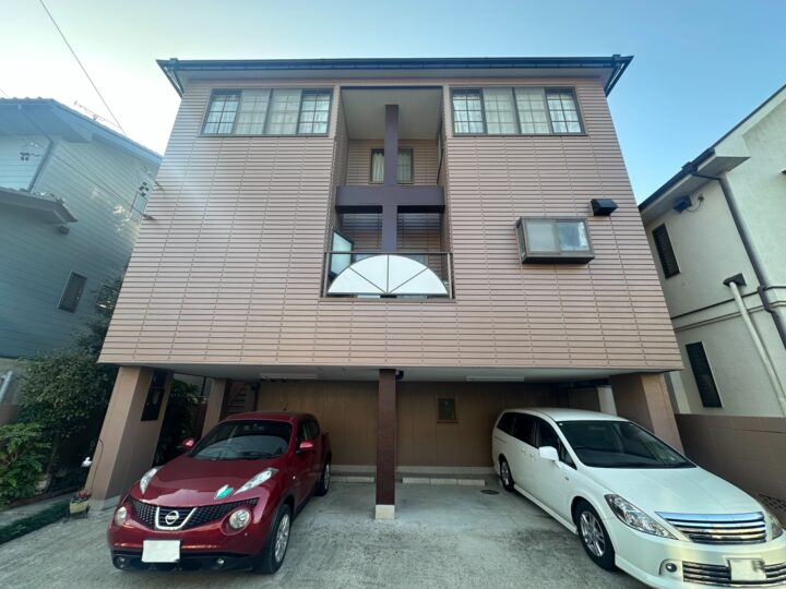清須市で屋根塗装と外壁塗装工事をフッ素塗料で行いました。